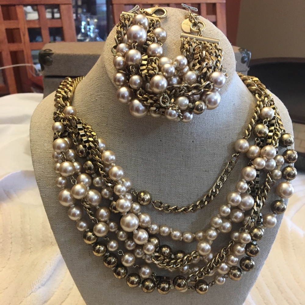 Stella & Dot multi-strand necklace & bracelet set